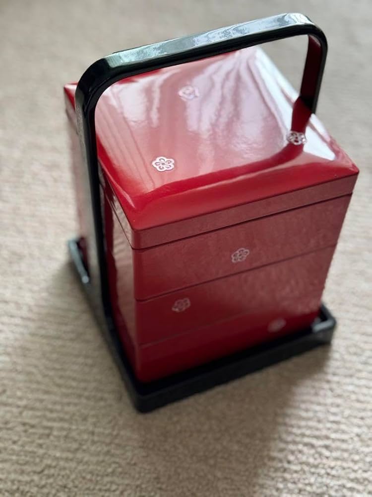 漆器重箱　三段 Amazon｜まえじゅう漆器 重箱 三段 華の舞 黒 花 シール付 伝統